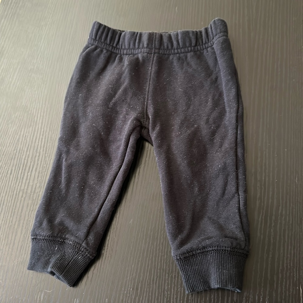 Black sweats in 9mos